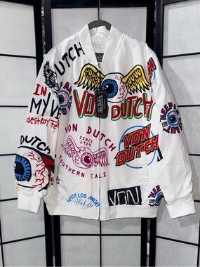 Von Dutch Originals All Over Icon Print Puffer Bomber Jacket Large NWT